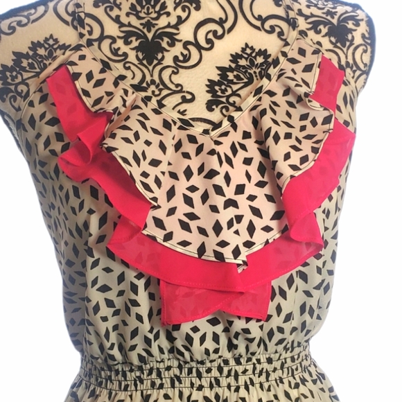 🏖️ (Bundle 2/$10) Charlotte Russe Sleeveless Top small - Picture 9 of 9